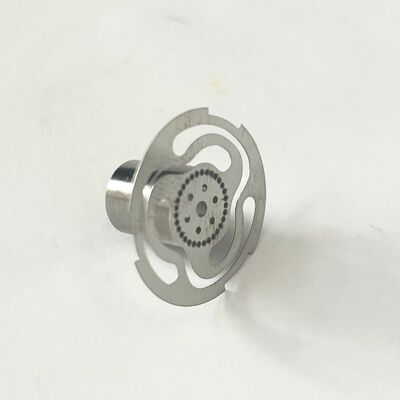 Precision Metal Spring Disc Assembly. Bewerkte metalen onderdelen. Automobiele besturingscomponent.